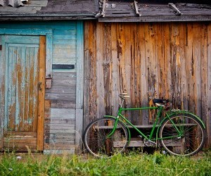 green bike By Alexander Shustov wallpaper