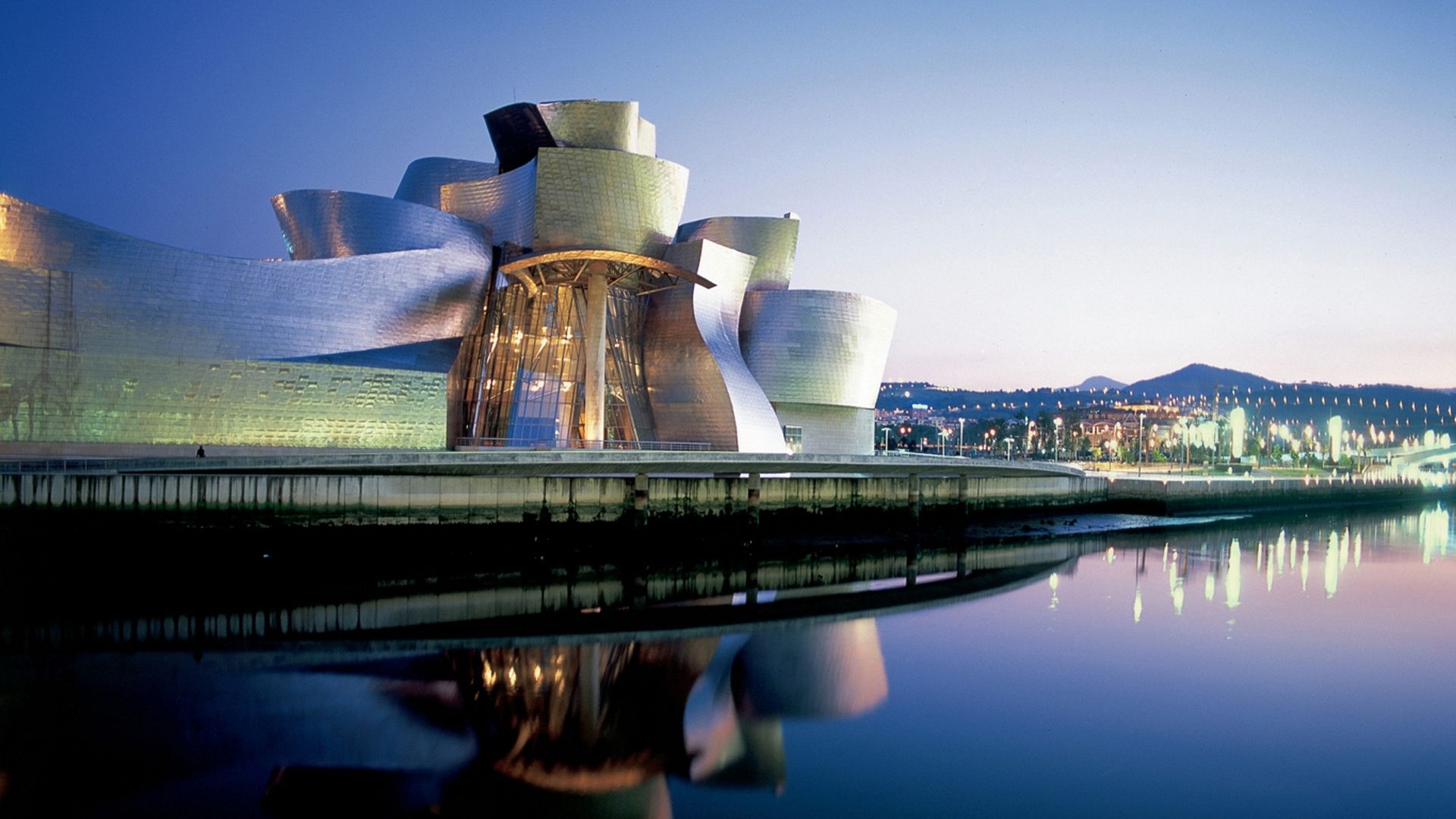 Guggenheim Museum, Bilbao, Spain wallpaper download