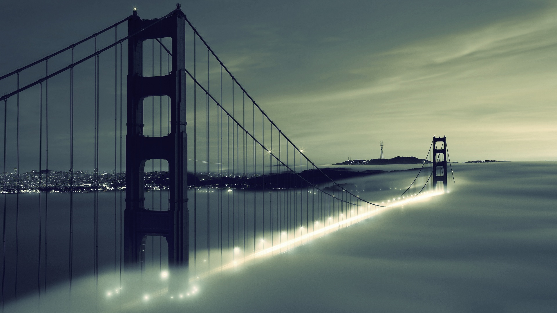 golden gate bridge in fog wallpaper download