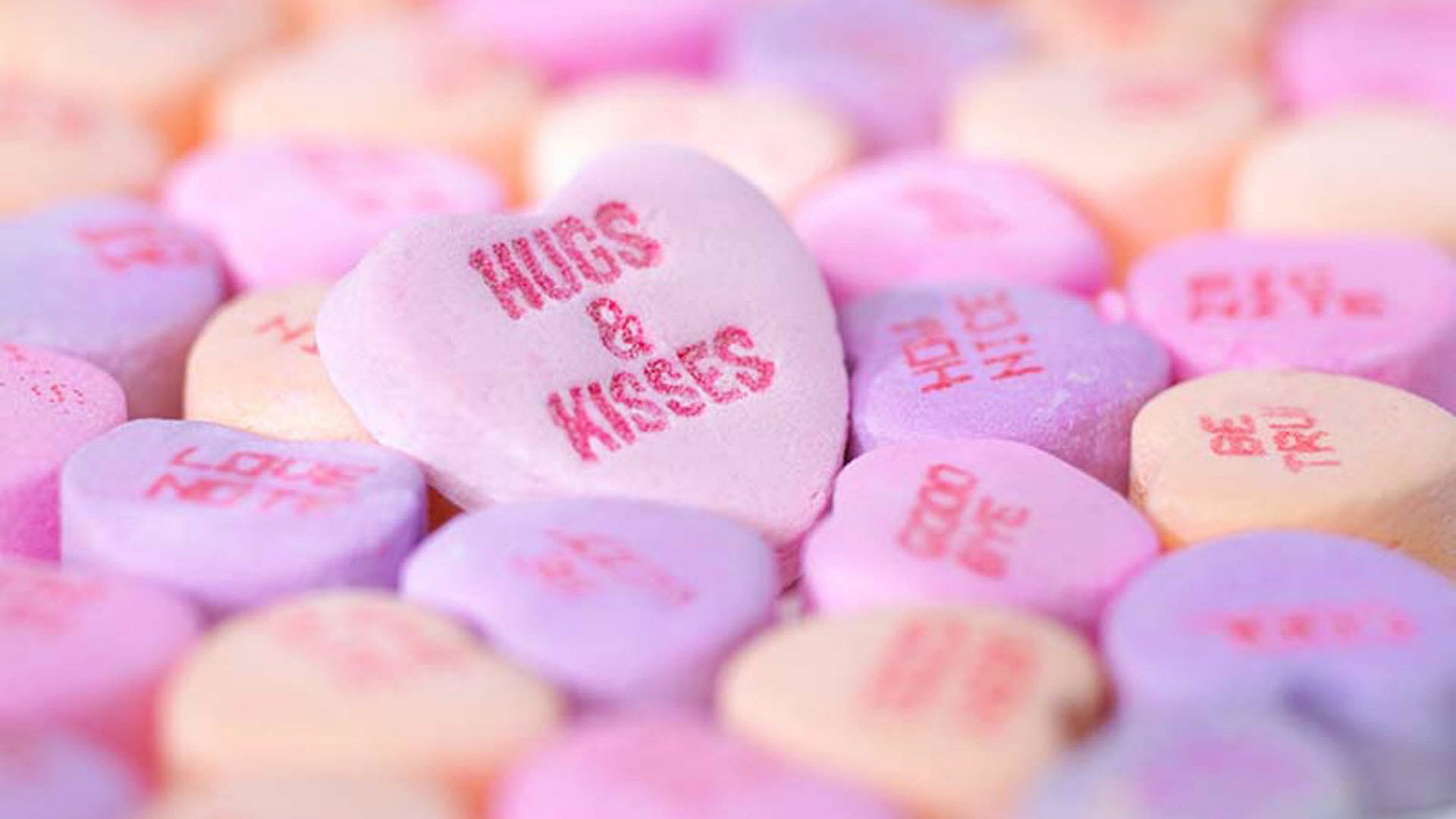 hugs and kisses wallpaper download