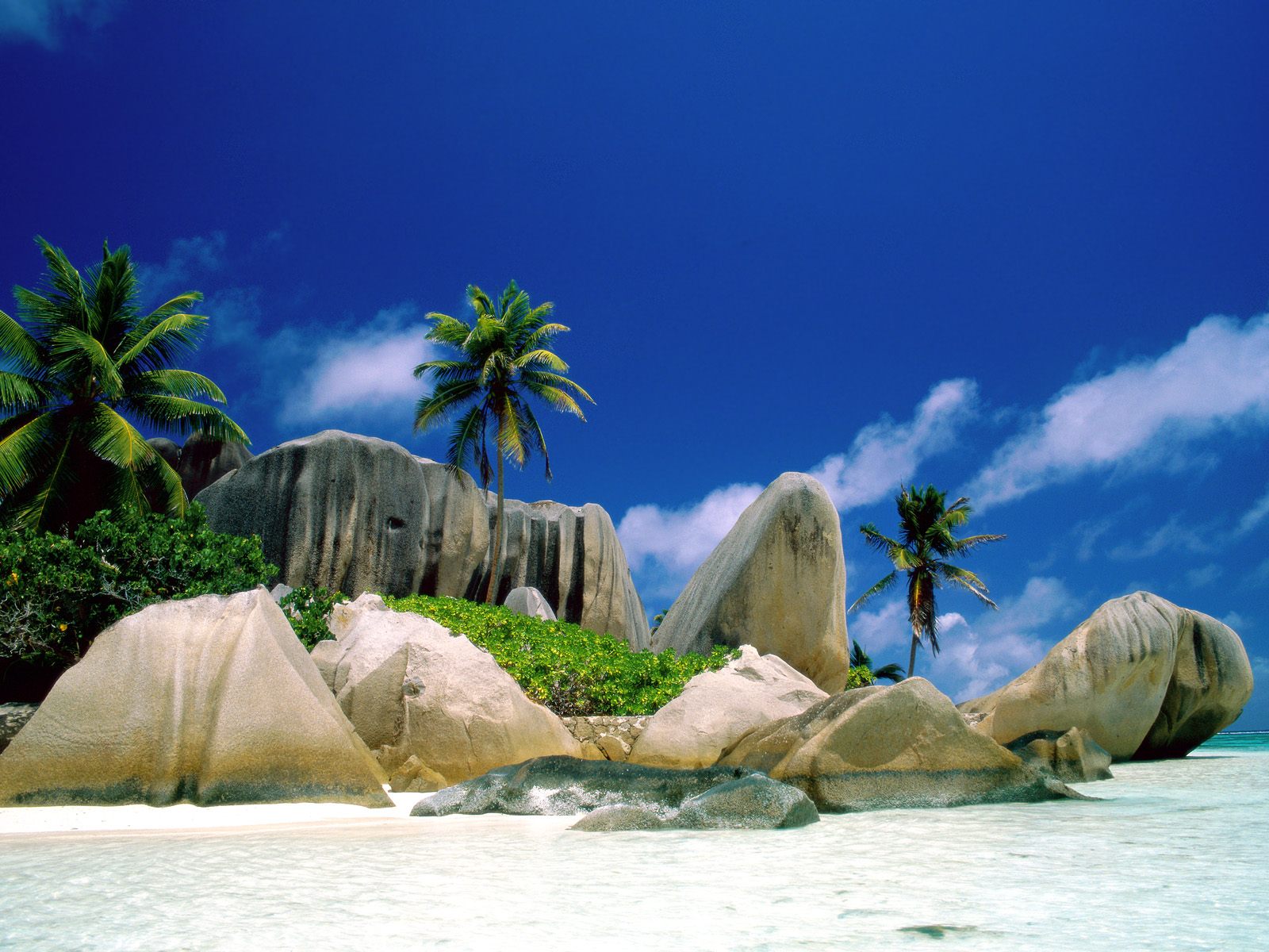 La Digue Islands, Seychelles wallpaper download